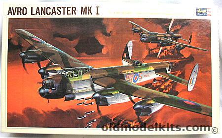 Revell 1/72 Avro Lancaster Mk I  'S' For Sugar or 'Q' For Queenie, H207-200 plastic model kit